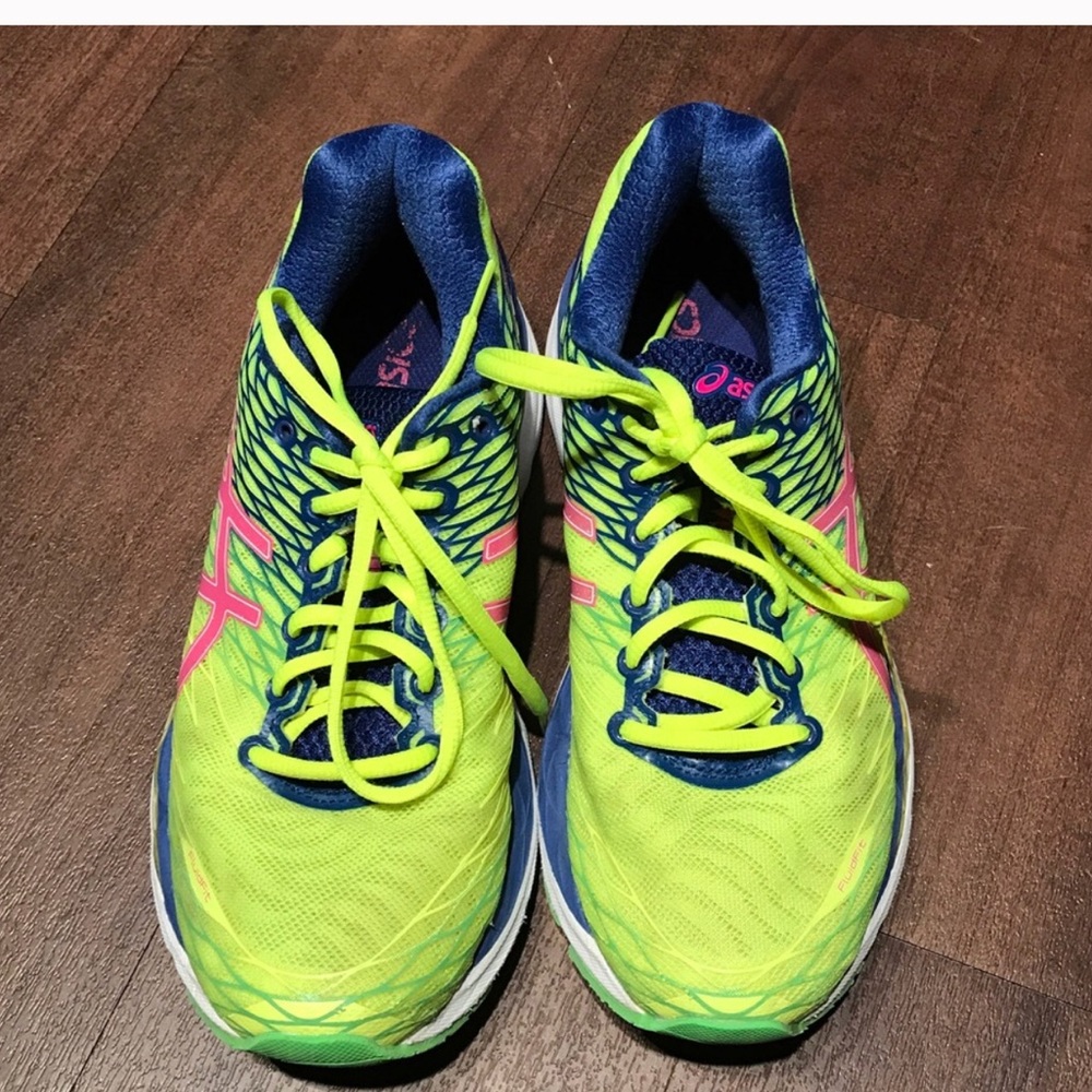 Gel Nimbus 18
